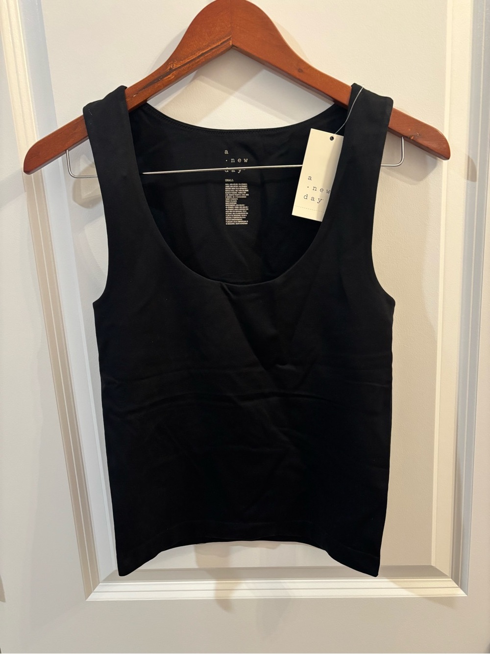 Women's Black Slim Fit Tank Top - a new day - Small
- NWT